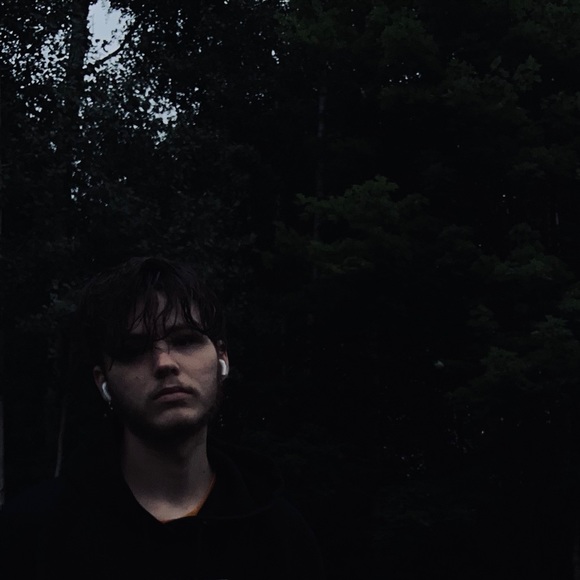 Meet your Posher, Matthew - Picture 1 of 1